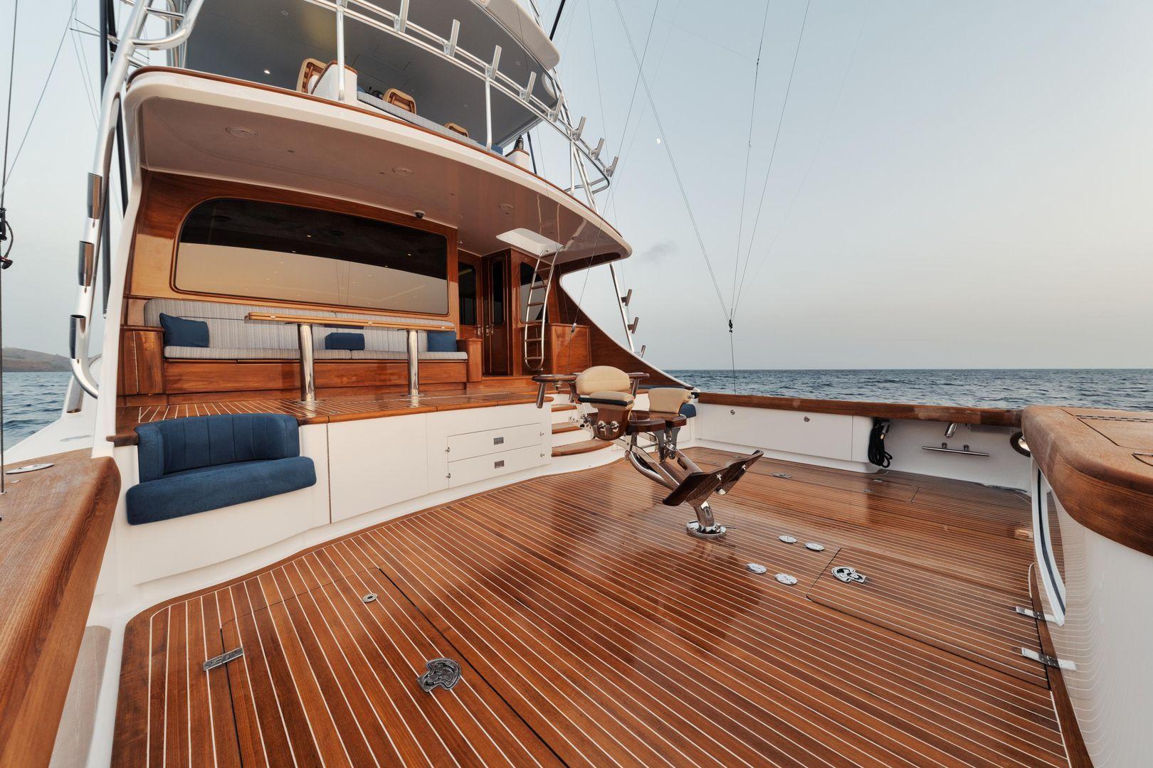 Jarrett Bay Convertible 90'