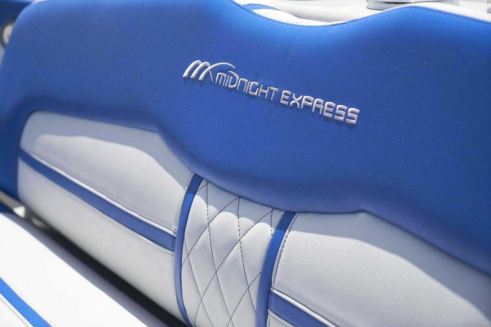 Midnight Express Pied-A-Mer 60'