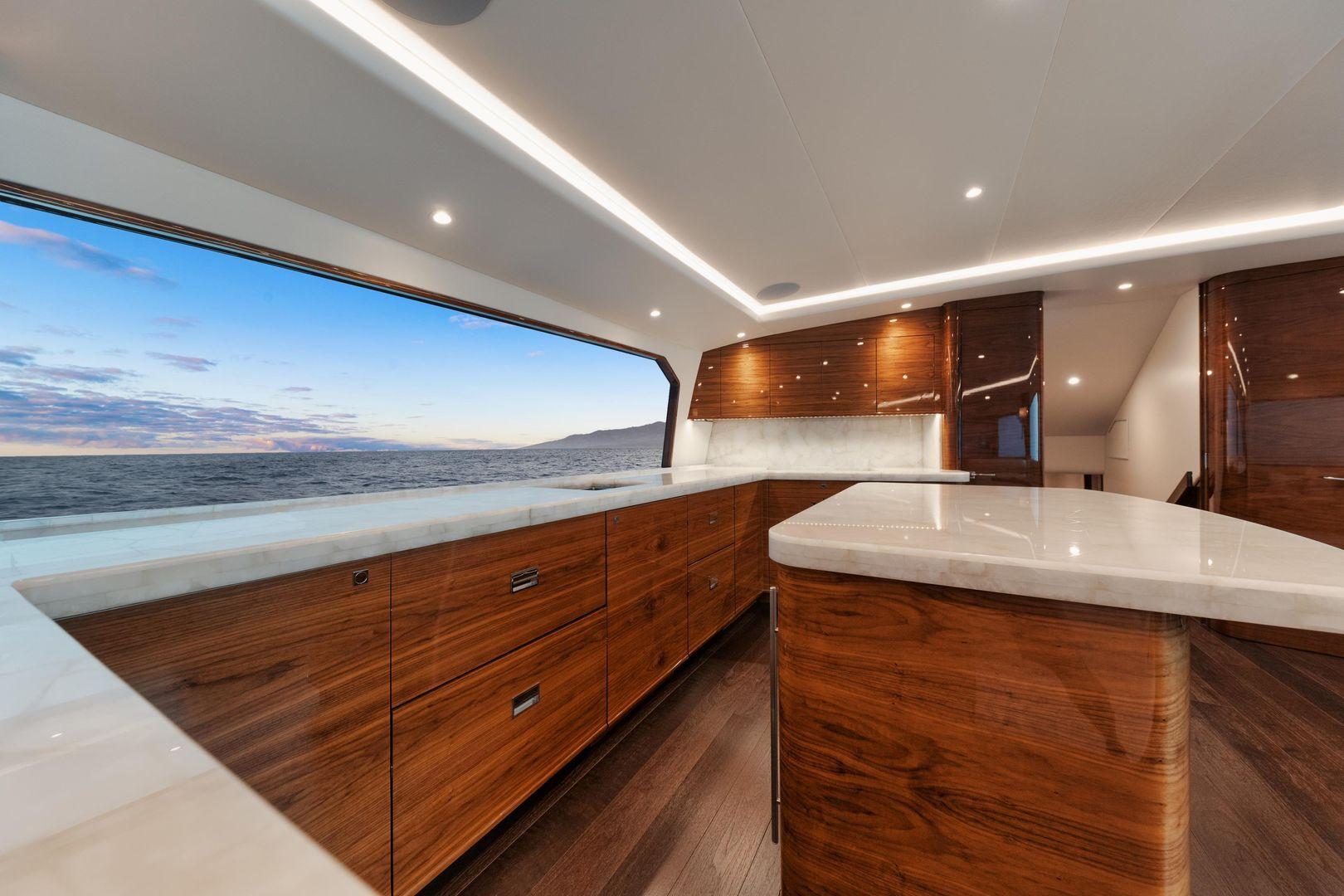 Jarrett Bay Convertible 90'