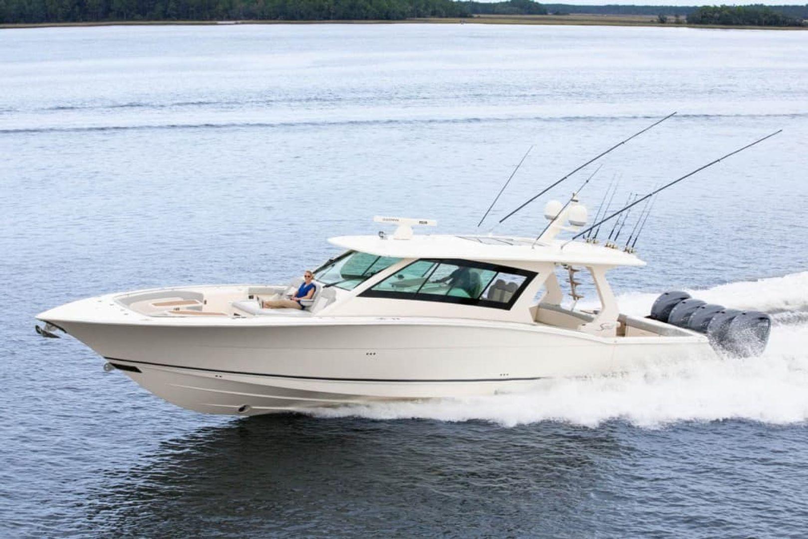 Scout Boats 530 LXF 53'