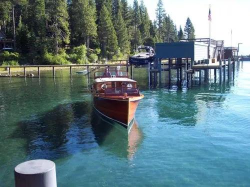 Chris-Craft Commuter Dat-So-La-Lee 38'